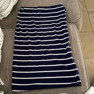 Womens navy striped midi skirt size medium